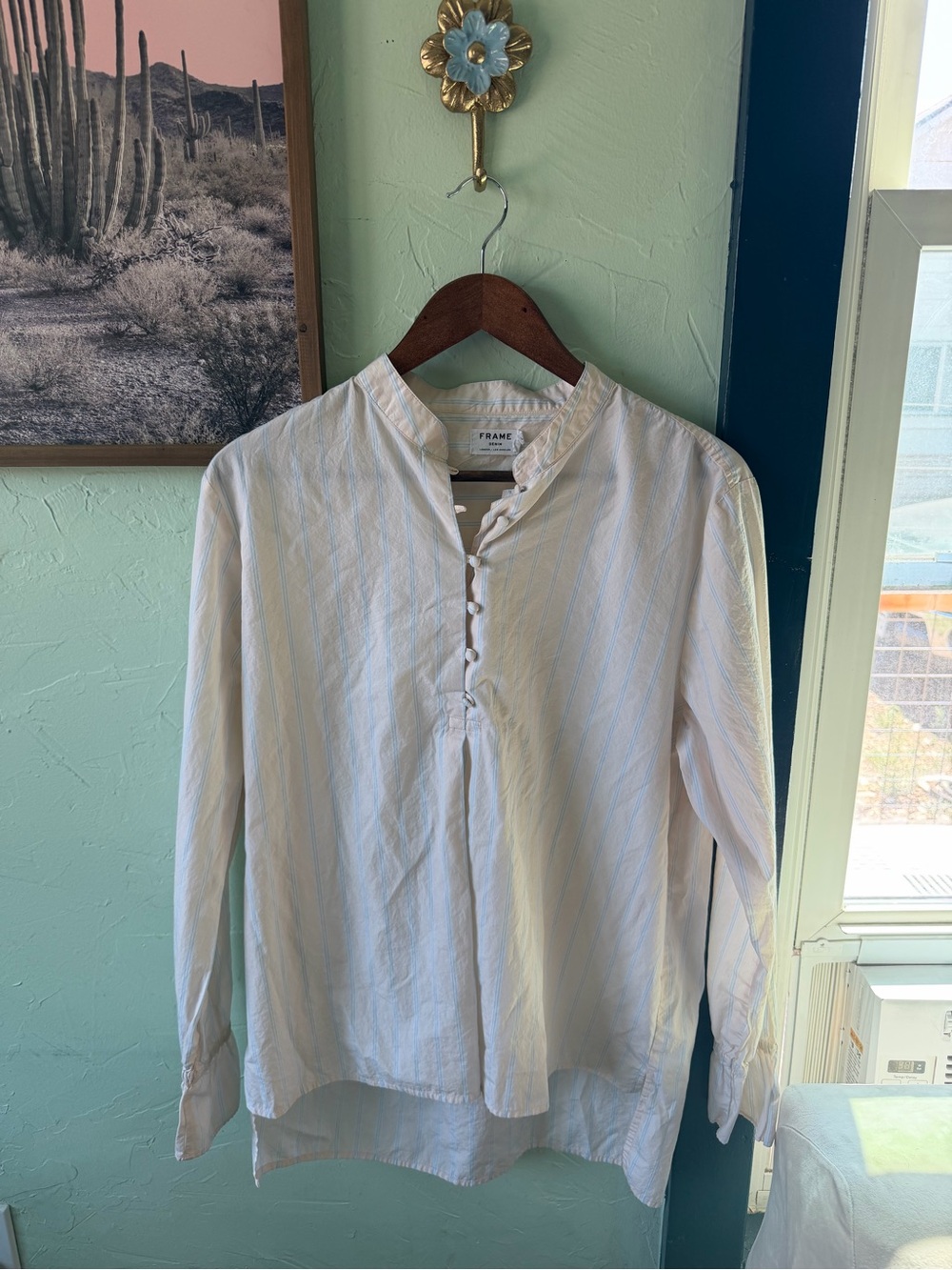 Frame Denim Lightweight Grandad Collar Shirt in Pale Peach with Blue Stripe - L